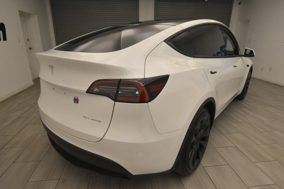 2023 Tesla Model Y Base AWD 4dr Crossover, White, Mileage: 60,039 - photo 4