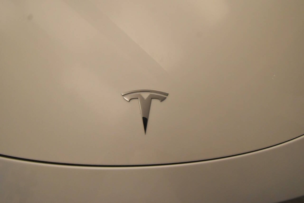 2023 Tesla Model Y Base AWD 4dr Crossover, White, Mileage: 60,039 - photo 8