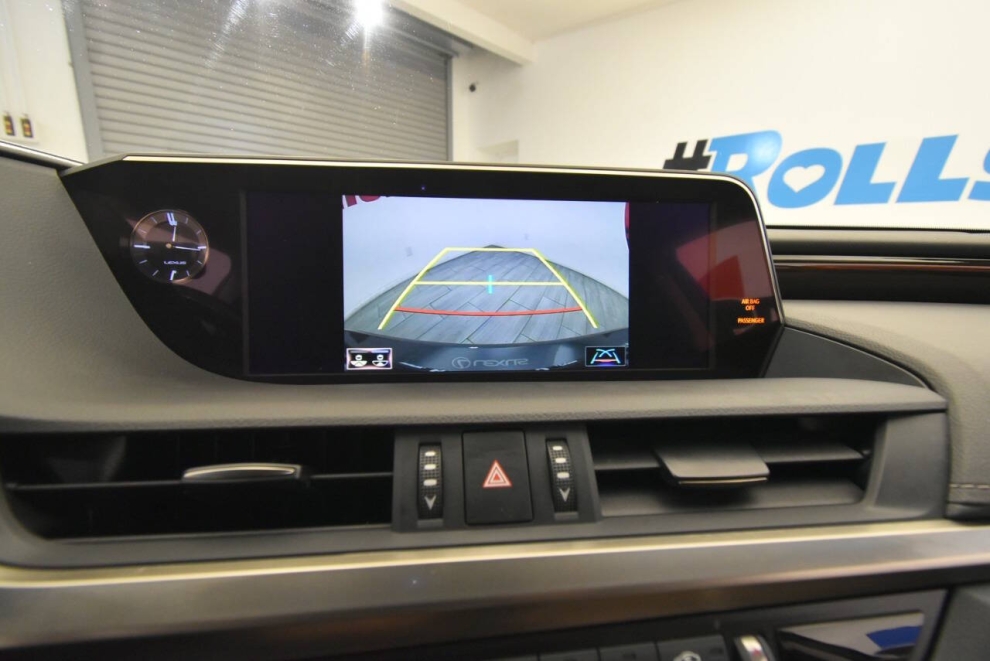 2019 Lexus ES 300h Base 4dr Sedan, Blue, Mileage: 77,598 - photo 32