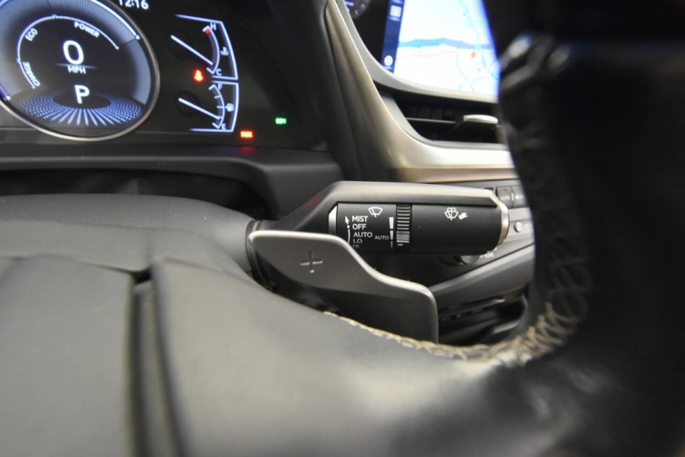 2019 Lexus ES 300h Base 4dr Sedan, Blue, Mileage: 77,598 - photo 35