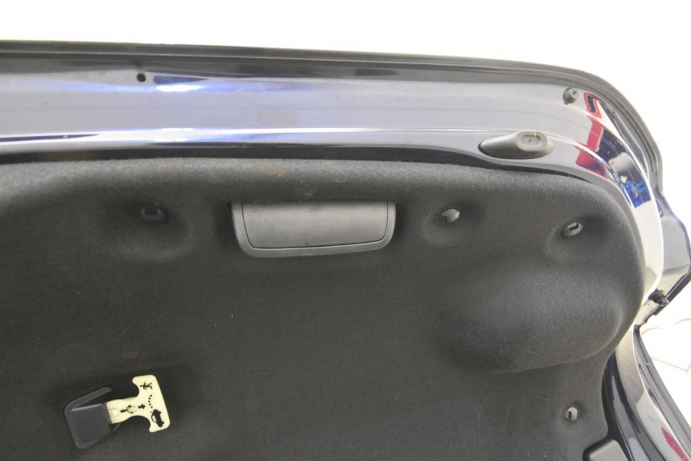 2019 Lexus ES 300h Base 4dr Sedan, Blue, Mileage: 77,598 - photo 46