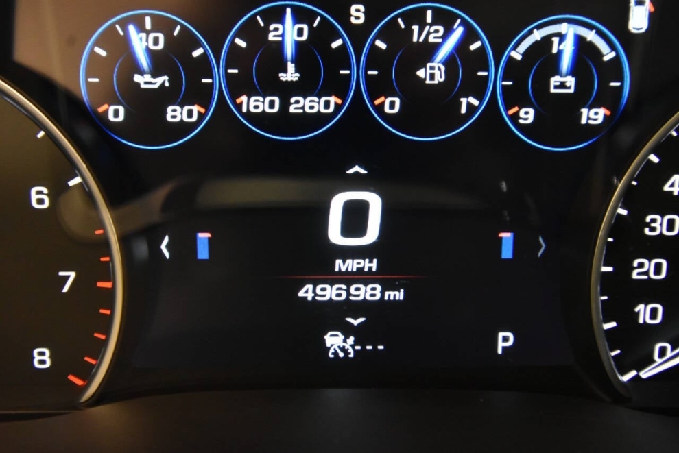 2017 Cadillac XT5 Platinum 4x4 4dr SUV, Charcoal, Mileage: 49,692 - photo 27