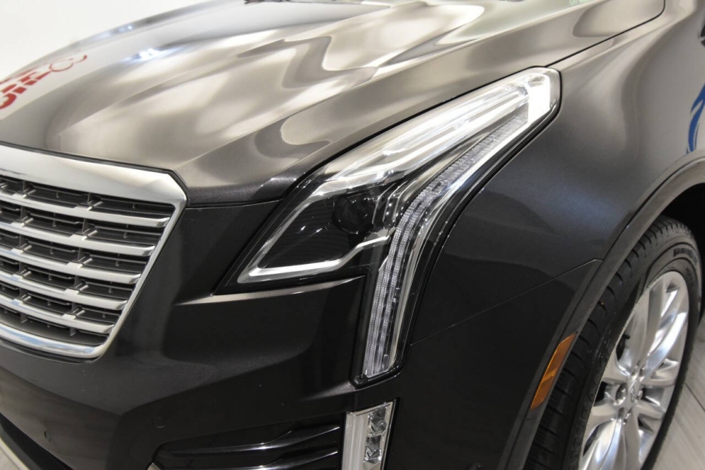 2017 Cadillac XT5 Platinum 4x4 4dr SUV, Charcoal, Mileage: 49,692 - photo 7