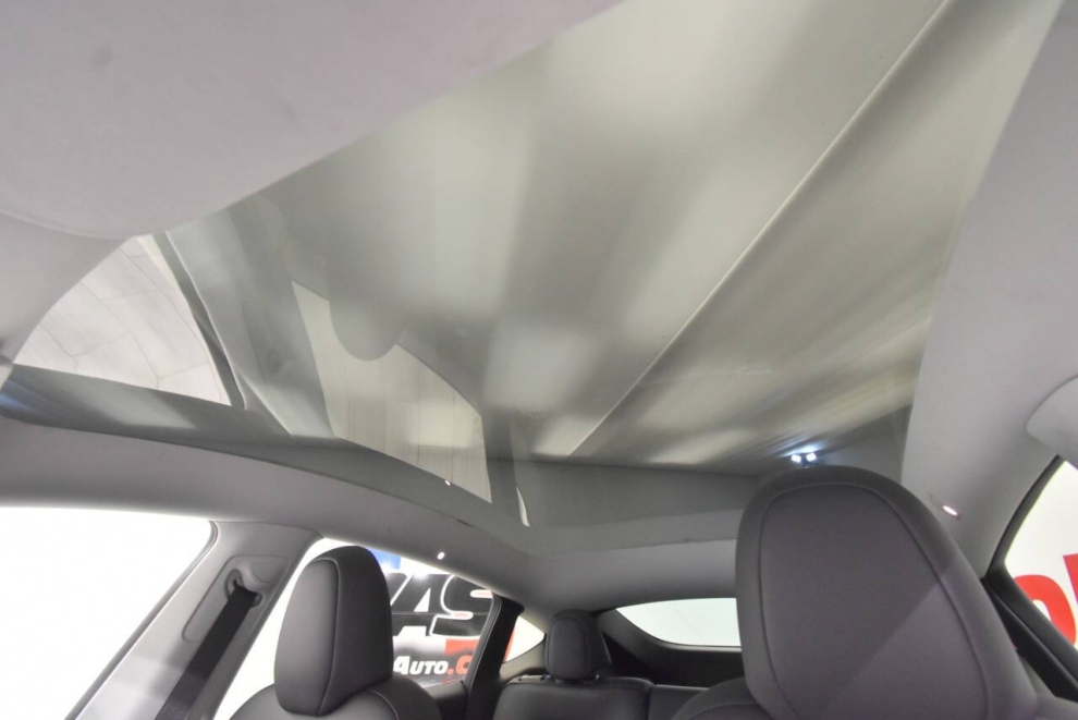 2023 Tesla Model Y Long Range AWD 4dr Crossover, White, Mileage: 76,427 - photo 38