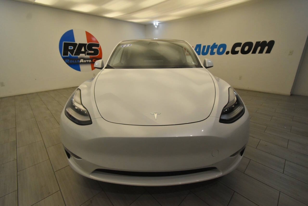 2023 Tesla Model Y Long Range AWD 4dr Crossover, White, Mileage: 76,427 - photo 7