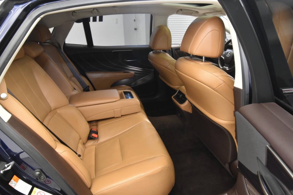 2018 Lexus LS 500 Base AWD 4dr Sedan, Blue, Mileage: 95,698 - photo 17