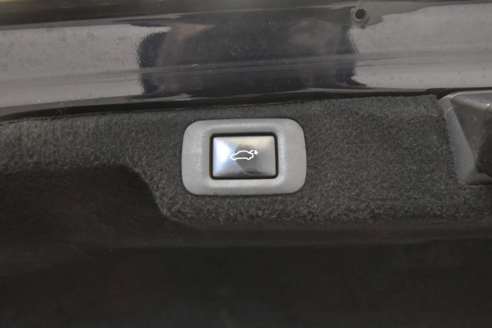 2018 Lexus LS 500 Base AWD 4dr Sedan, Blue, Mileage: 95,698 - photo 39