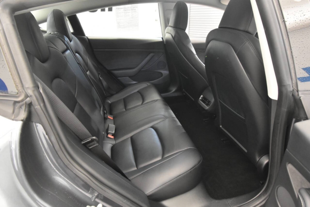 2023 Tesla Model 3 Base 4dr Sedan, Gray, Mileage: 35,496 - photo 23