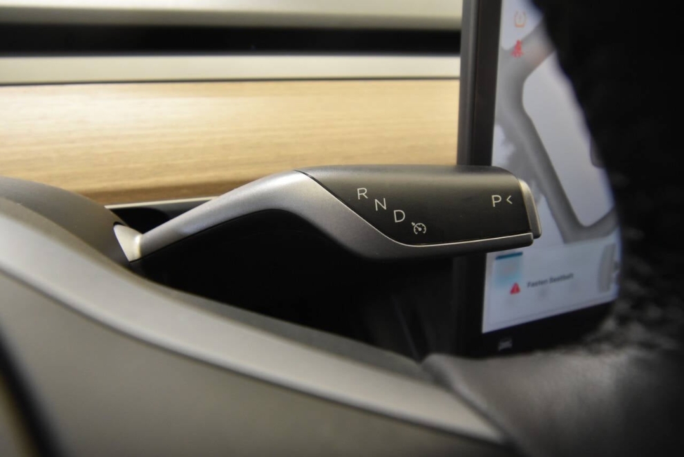 2023 Tesla Model 3 Base 4dr Sedan, Gray, Mileage: 35,496 - photo 38