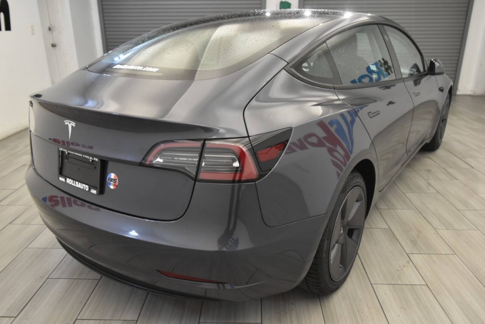 2023 Tesla Model 3 Base 4dr Sedan, Gray, Mileage: 35,496 - photo 4