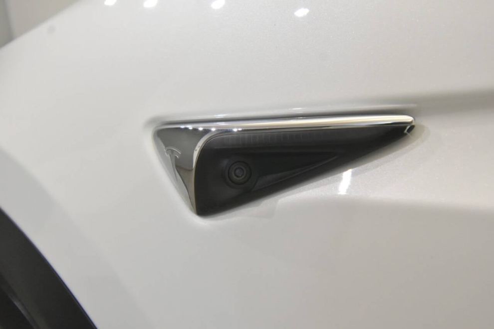 2017 Tesla Model X, Blanco, Mileage: 101,661 - photo 10