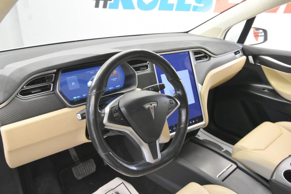 2017 Tesla Model X, Blanco, Mileage: 101,661 - photo 12