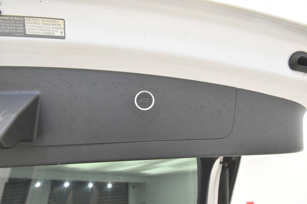 2017 Tesla Model X, Blanco, Mileage: 101,661 - photo 42