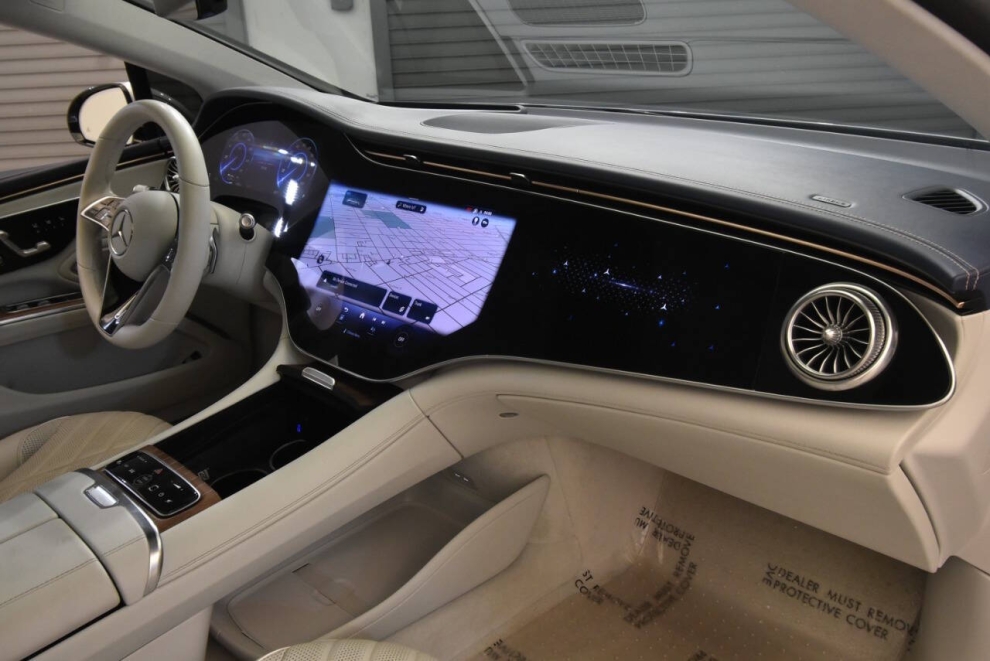 2022 Mercedes-Benz EQS EQS 580 4MATIC AWD 4dr Sedan, Silver, Mileage: 72,700 - photo 17