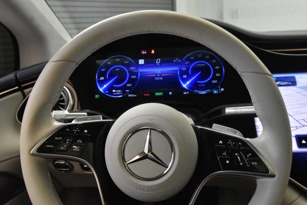 2022 Mercedes-Benz EQS EQS 580 4MATIC AWD 4dr Sedan, Silver, Mileage: 72,700 - photo 27