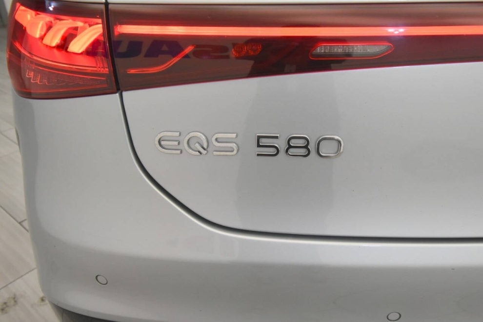 2022 Mercedes-Benz EQS EQS 580 4MATIC AWD 4dr Sedan, Silver, Mileage: 72,700 - photo 36