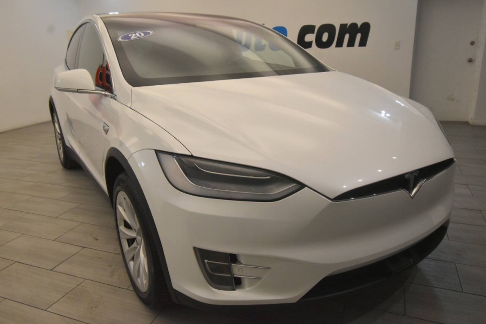 2020 Tesla Model X Long Range AWD 4dr SUV, White, Mileage: 125,565 - photo 6