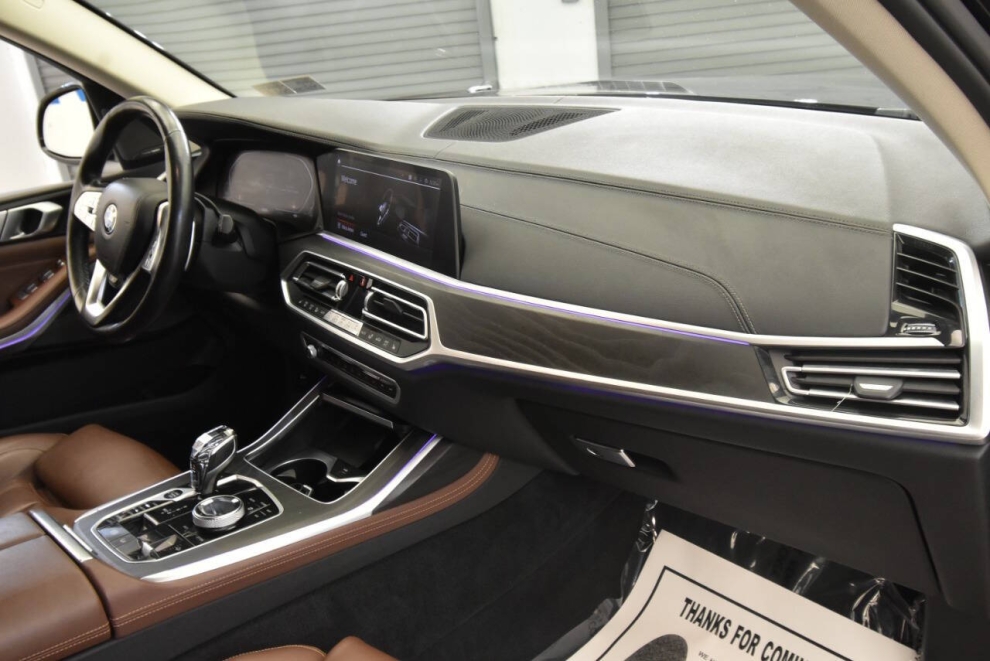 2020 BMW X7 xDrive40i AWD 4dr Sports Activity Vehicle, Gris, Mileage: 95,801 - photo 17