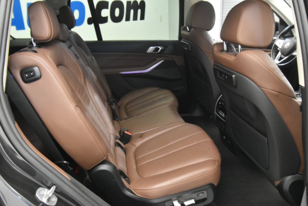 2020 BMW X7 xDrive40i AWD 4dr Sports Activity Vehicle, Gris, Mileage: 95,801 - photo 21