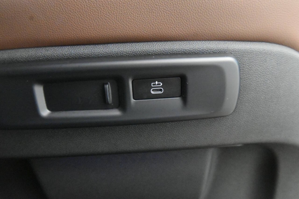 2020 BMW X7 xDrive40i AWD 4dr Sports Activity Vehicle, Gris, Mileage: 95,801 - photo 28