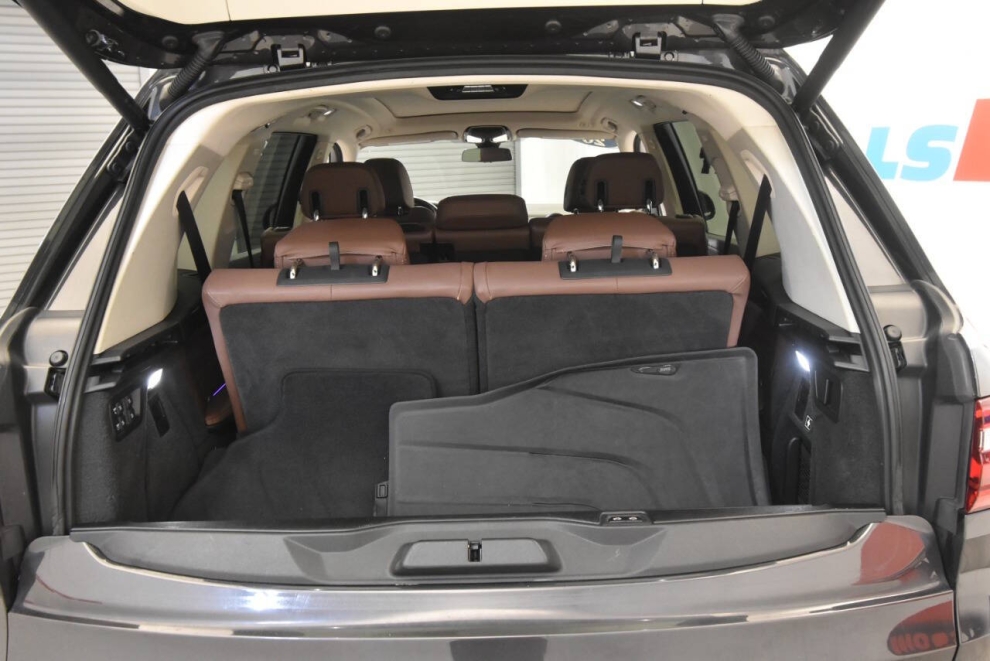 2020 BMW X7 xDrive40i AWD 4dr Sports Activity Vehicle, Gris, Mileage: 95,801 - photo 40