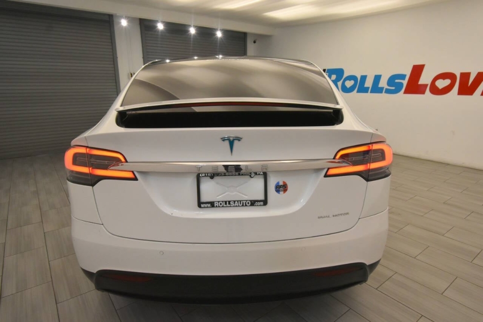2019 Tesla Model X Long Range AWD 4dr SUV, White, Mileage: 114,509 - photo 3