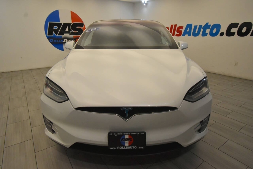 2019 Tesla Model X Long Range AWD 4dr SUV, White, Mileage: 114,509 - photo 7
