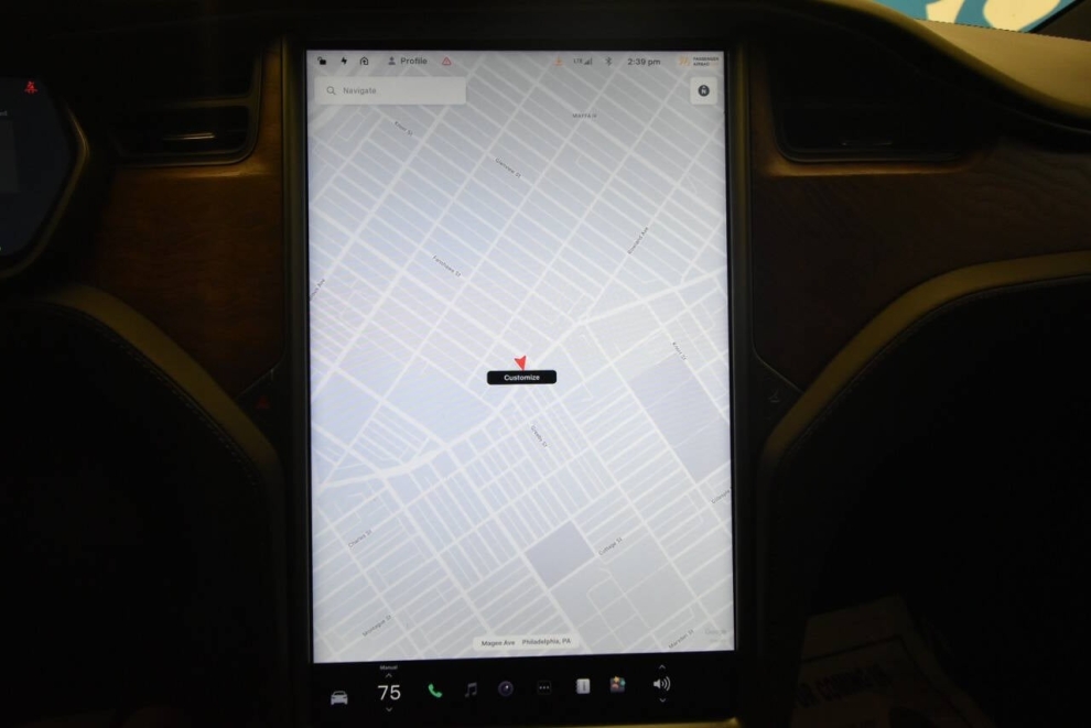 2021 Tesla Model X Long Range Plus AWD 4dr SUV, Black, Mileage: 57,484 - photo 31