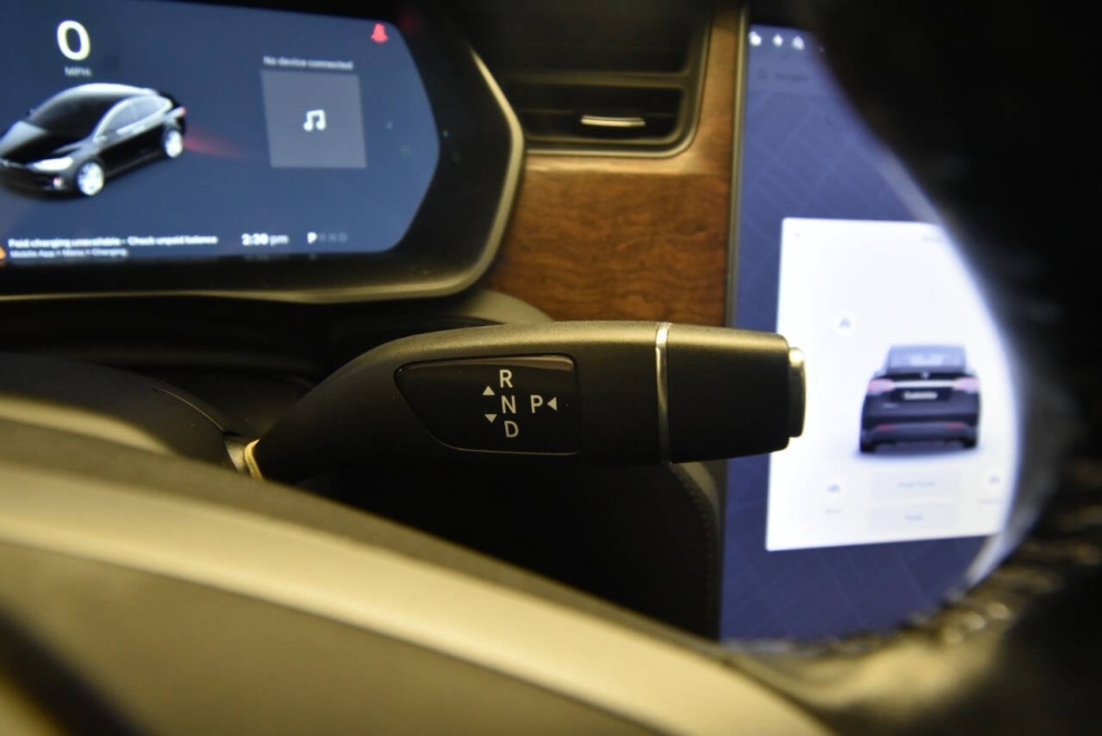 2021 Tesla Model X Long Range Plus AWD 4dr SUV, Black, Mileage: 57,484 - photo 33