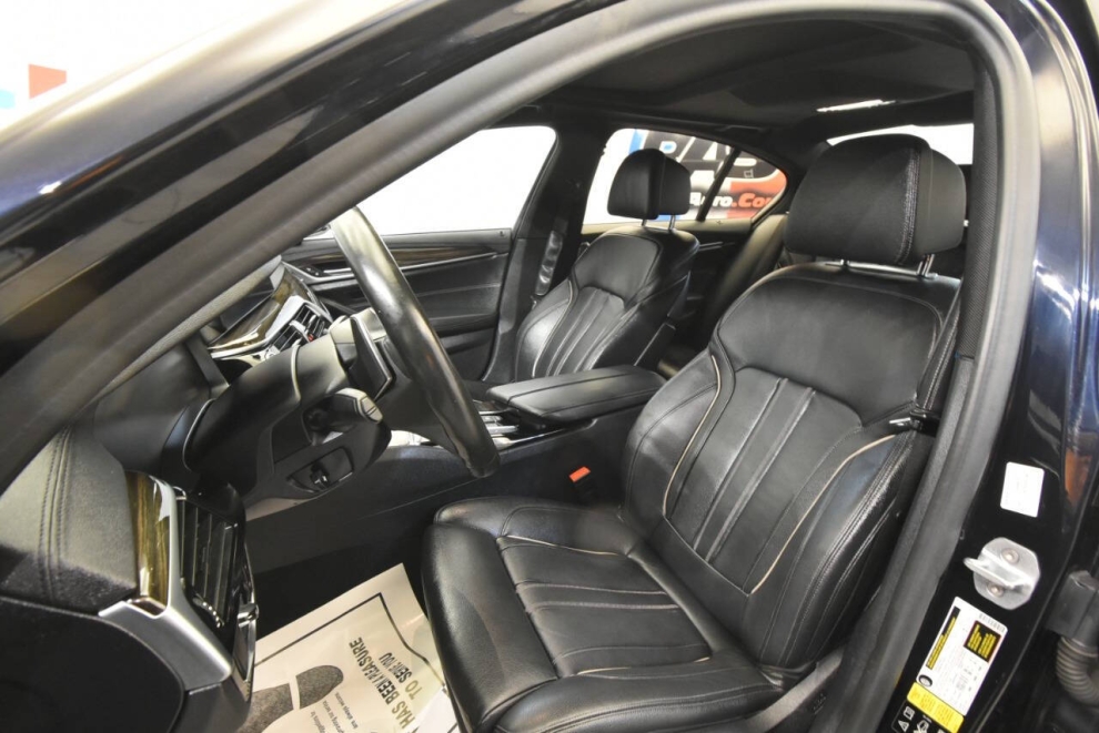 2020 BMW 5 Series M550i xDrive AWD 4dr Sedan, Blue, Mileage: 61,919 - photo 11