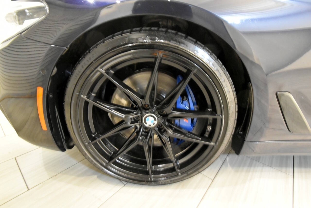 2020 BMW 5 Series M550i xDrive AWD 4dr Sedan, Blue, Mileage: 61,919 - photo 9