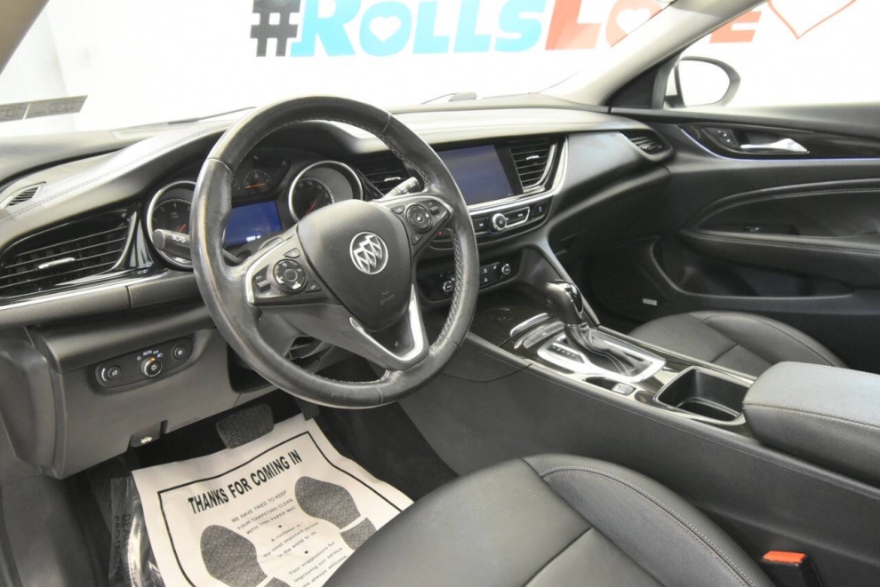 2018 Buick Regal TourX Essence AWD 4dr Wagon, White, Mileage: 87,549 - photo 11