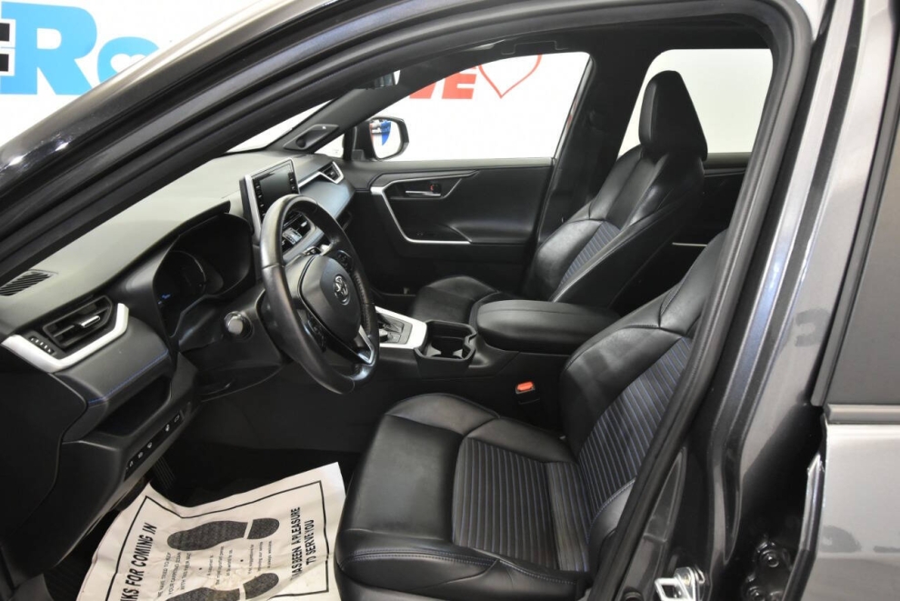 2021 Toyota RAV4 Hybrid XSE AWD 4dr SUV, Gray, Mileage: 78,922 - photo 13
