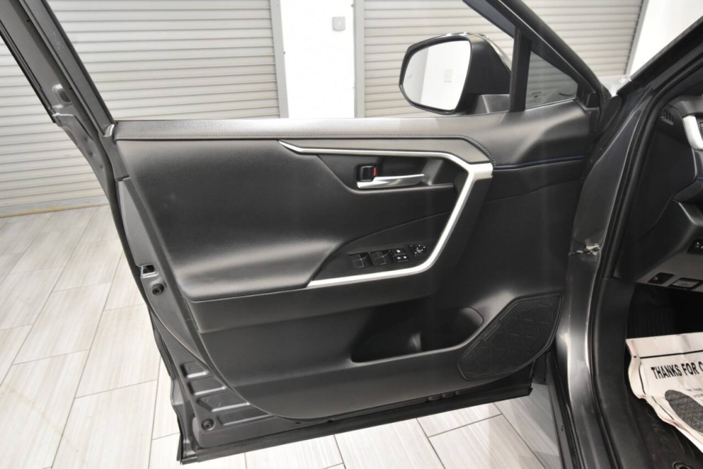 2021 Toyota RAV4 Hybrid XSE AWD 4dr SUV, Gray, Mileage: 78,922 - photo 15