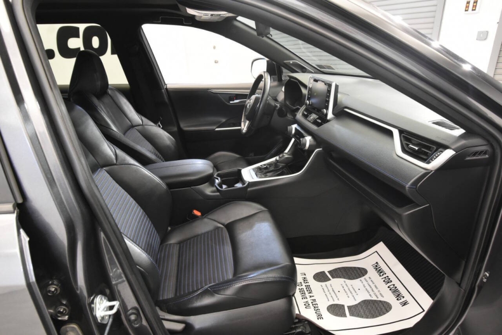 2021 Toyota RAV4 Hybrid XSE AWD 4dr SUV, Gray, Mileage: 78,922 - photo 19
