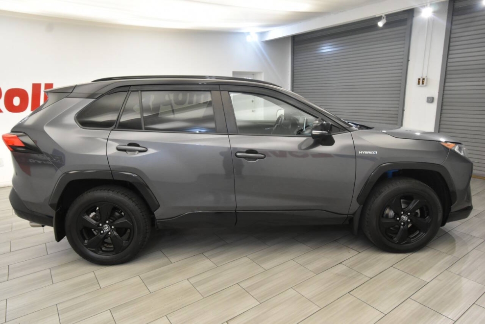 2021 Toyota RAV4 Hybrid XSE AWD 4dr SUV, Gray, Mileage: 78,922 - photo 5