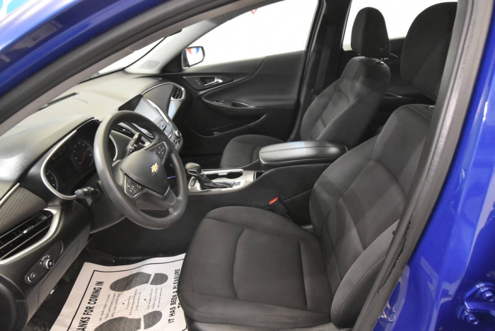2023 Chevrolet Malibu LT 4dr Sedan w/1LT, Blue, Mileage: 99,189 - photo 11