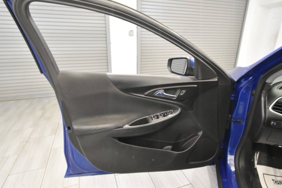 2023 Chevrolet Malibu LT 4dr Sedan w/1LT, Blue, Mileage: 99,189 - photo 13