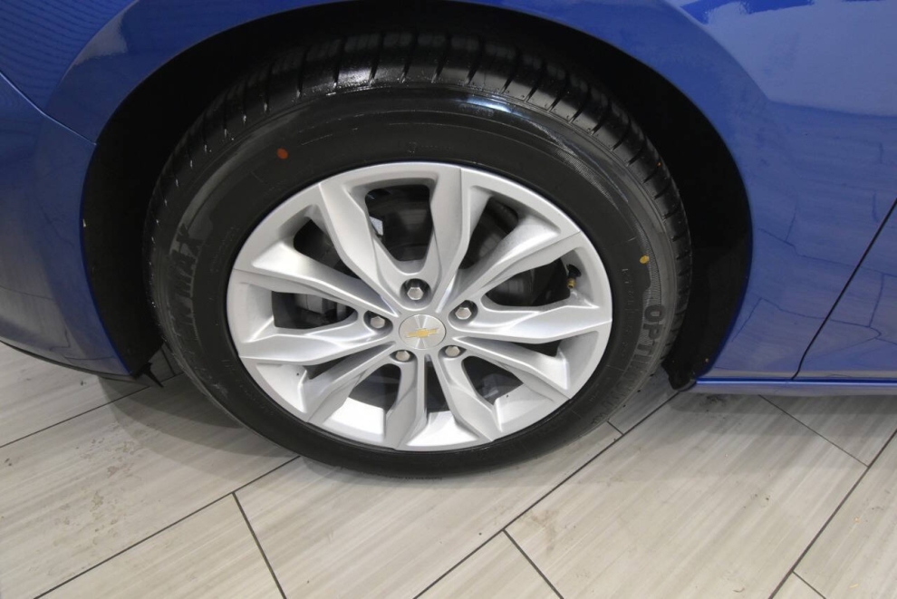 2023 Chevrolet Malibu LT 4dr Sedan w/1LT, Blue, Mileage: 99,189 - photo 9