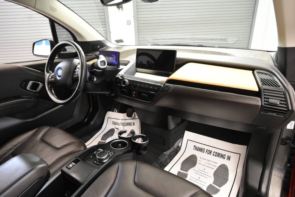 2018 BMW i3 Base 4dr Hatchback w/ Range Extender, Red, Mileage: 46,879 - photo 18