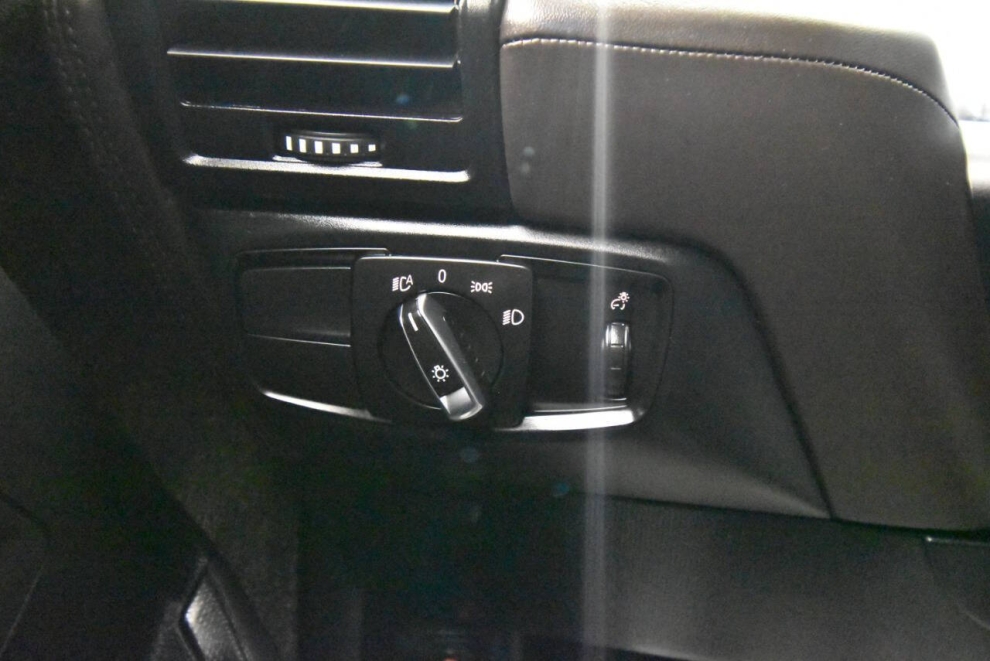 2018 BMW i3 Base 4dr Hatchback w/ Range Extender, Red, Mileage: 46,879 - photo 38