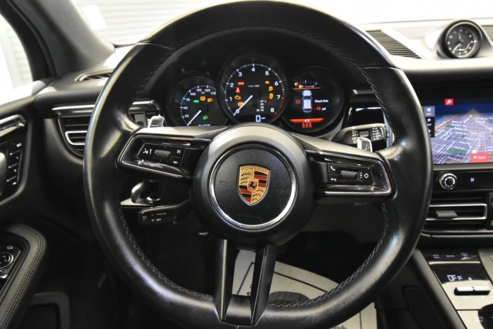 2022 Porsche Macan Base AWD 4dr SUV, Blue, Mileage: 64,717 - photo 29