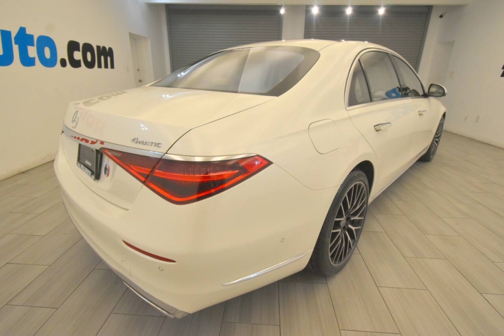 2022 Mercedes-Benz S-Class S 500 4MATIC AWD 4dr Sedan, White, Mileage: 54,142 - photo 4