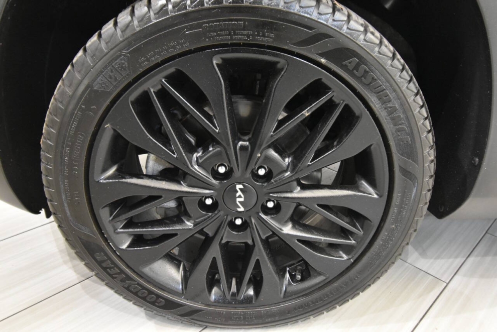 2022 Kia Seltos Nightfall AWD 4dr SUV, Blue, Mileage: 79,275 - photo 10