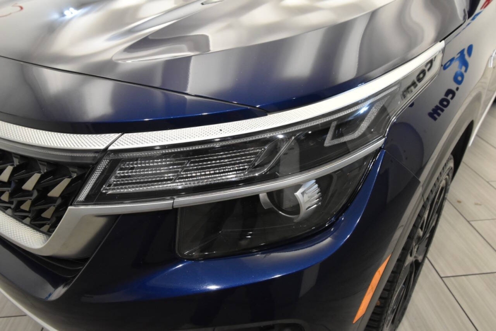 2022 Kia Seltos Nightfall AWD 4dr SUV, Blue, Mileage: 79,275 - photo 9