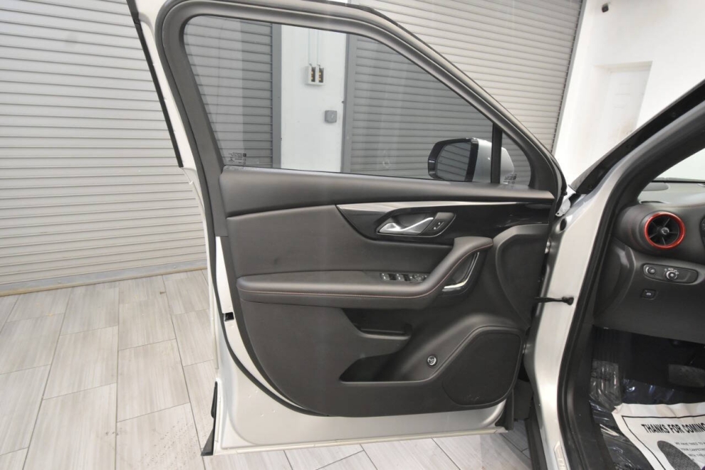 2022 Chevrolet Blazer RS AWD 4dr SUV, Silver, Mileage: 74,140 - photo 15