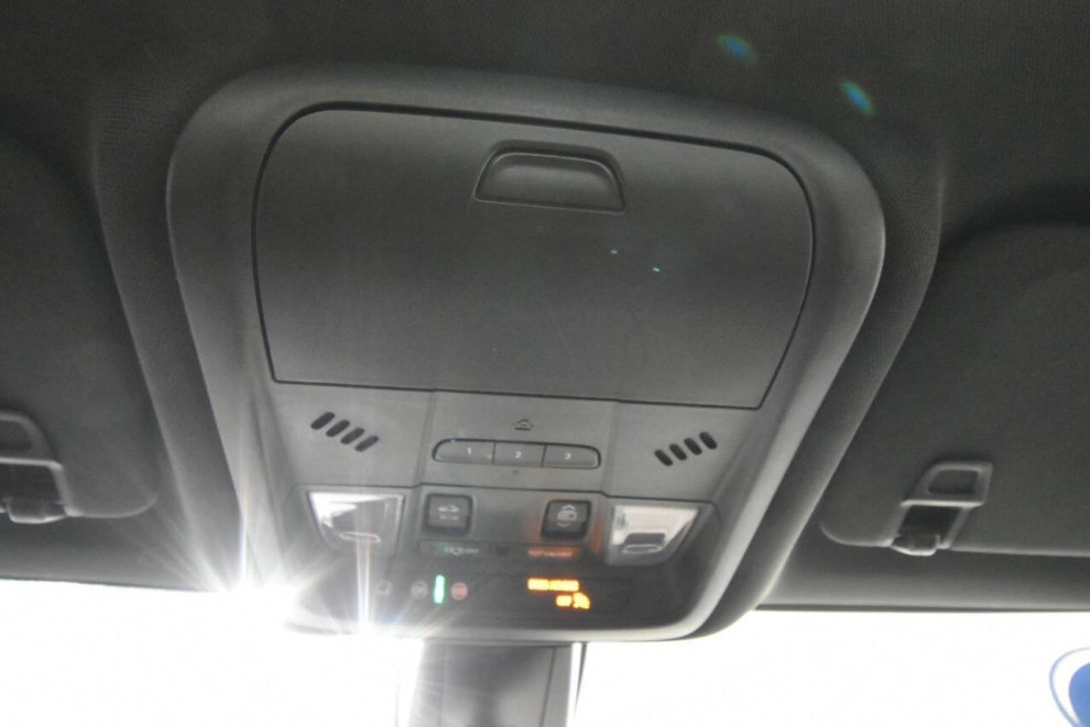 2022 Chevrolet Blazer RS AWD 4dr SUV, Silver, Mileage: 74,140 - photo 28