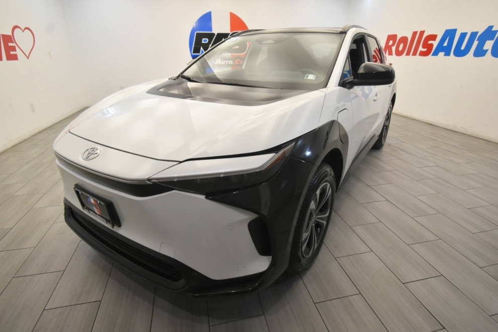 2023 Toyota bZ4X, Blanco, Mileage: 79,343 