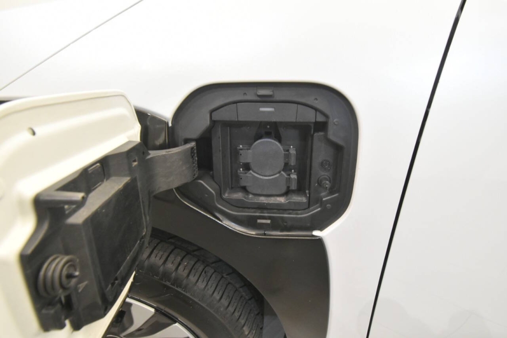 2023 Toyota bZ4X, Blanco, Mileage: 79,343 - photo 10