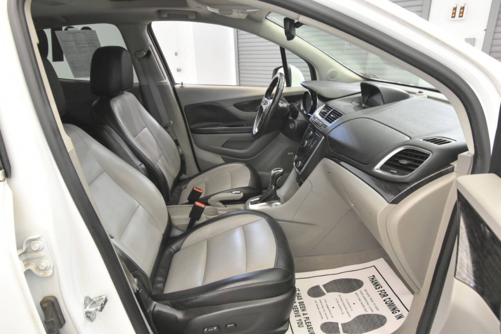 2015 Buick Encore Premium AWD 4dr Crossover, Blanco, Mileage: 105,010 - photo 18